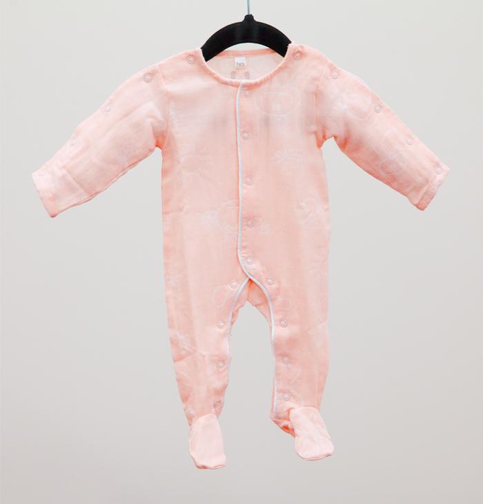 Shop Q's Kids offers comfortable and stylish premature infant clothes